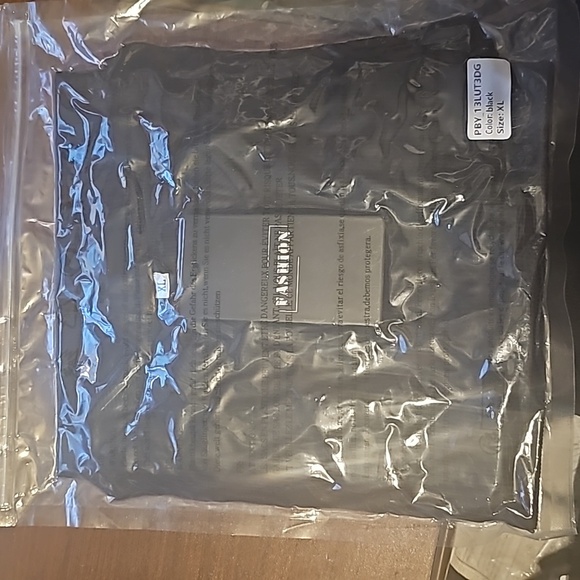 2 peice cropped tee and bodycon skirt set - Picture 3 of 3